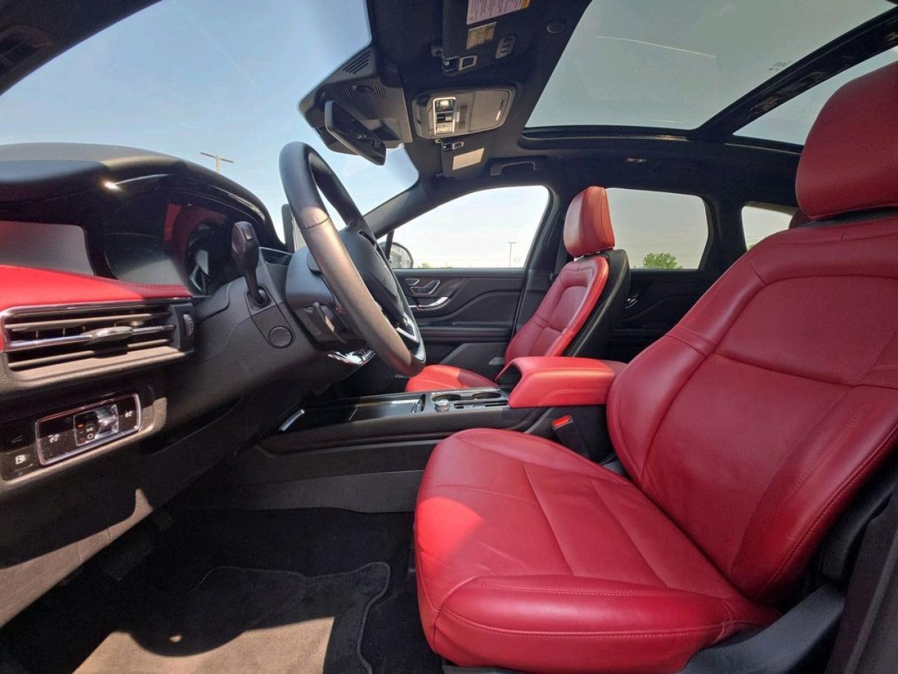 2024 Lincoln Corsair Grand Touring Photo5