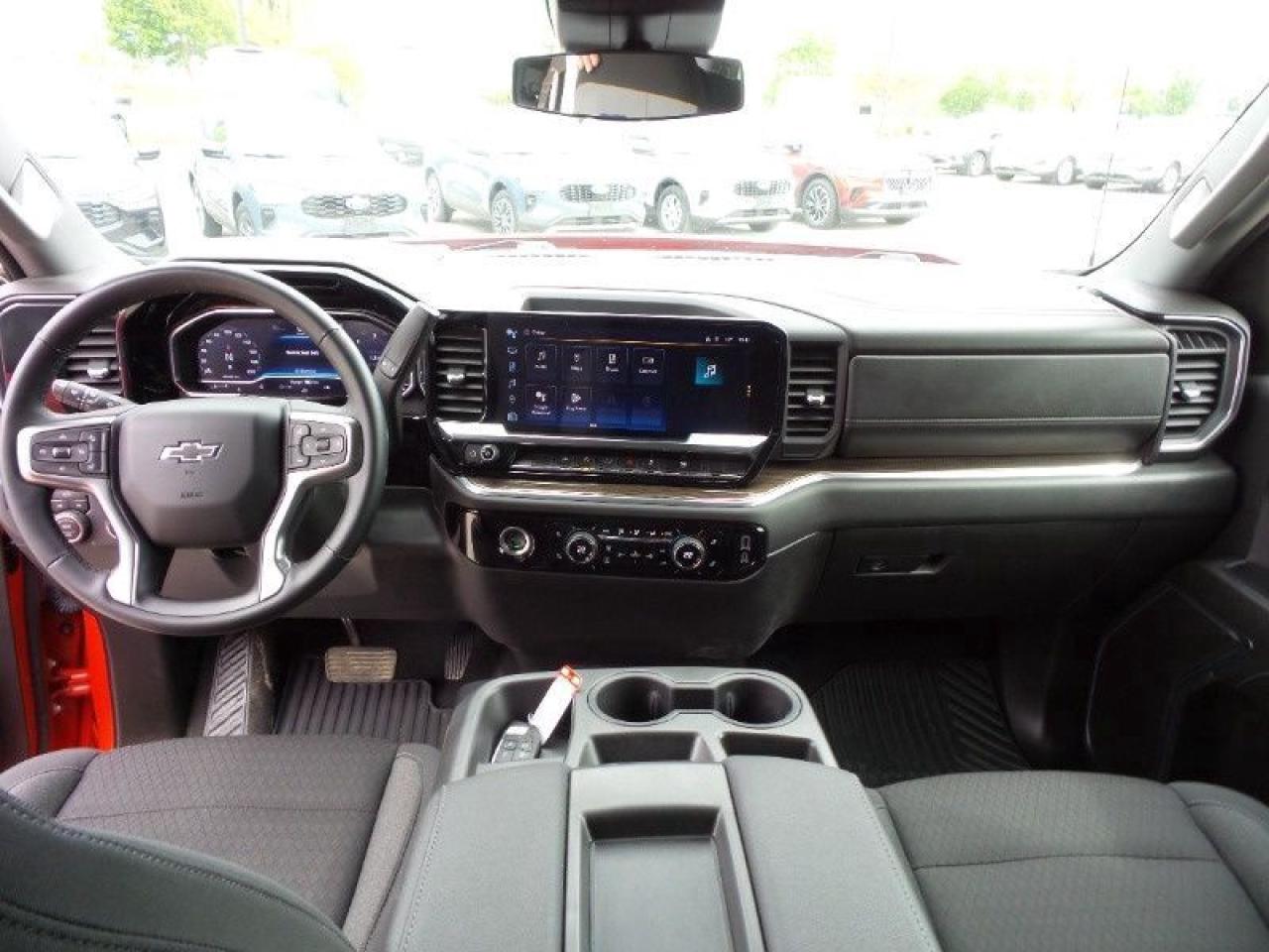 2023 Chevrolet Silverado 1500 RST Photo5