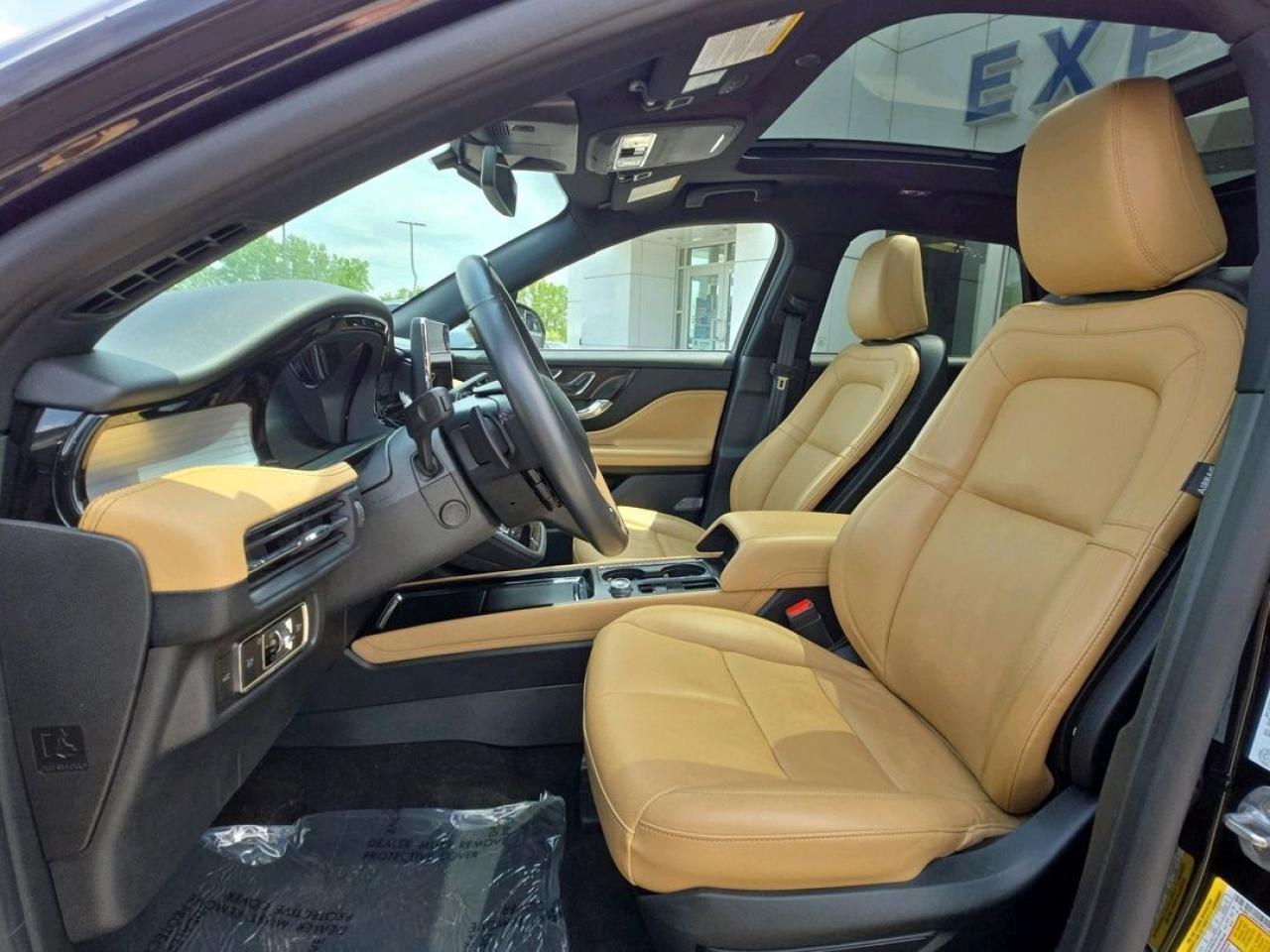 2022 Lincoln Corsair RESERVE, 20" RIMS, HEATED STEERING WHEEL,TECH PACK Photo