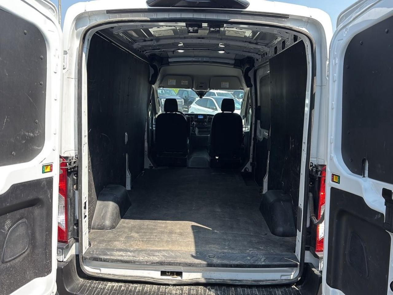 2024 Ford Transit Cargo Van Photo5