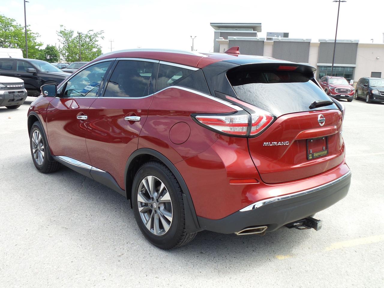 2017 Nissan Murano SL, AWD, LEATHER, ROOF, 18" RIMS, REAR CAMERA! Photo