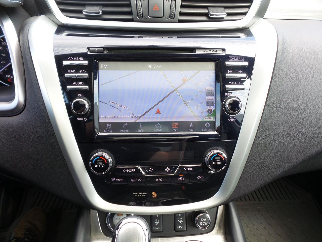 2017 Nissan Murano SL, AWD, LEATHER, ROOF, 18" RIMS, REAR CAMERA! Photo