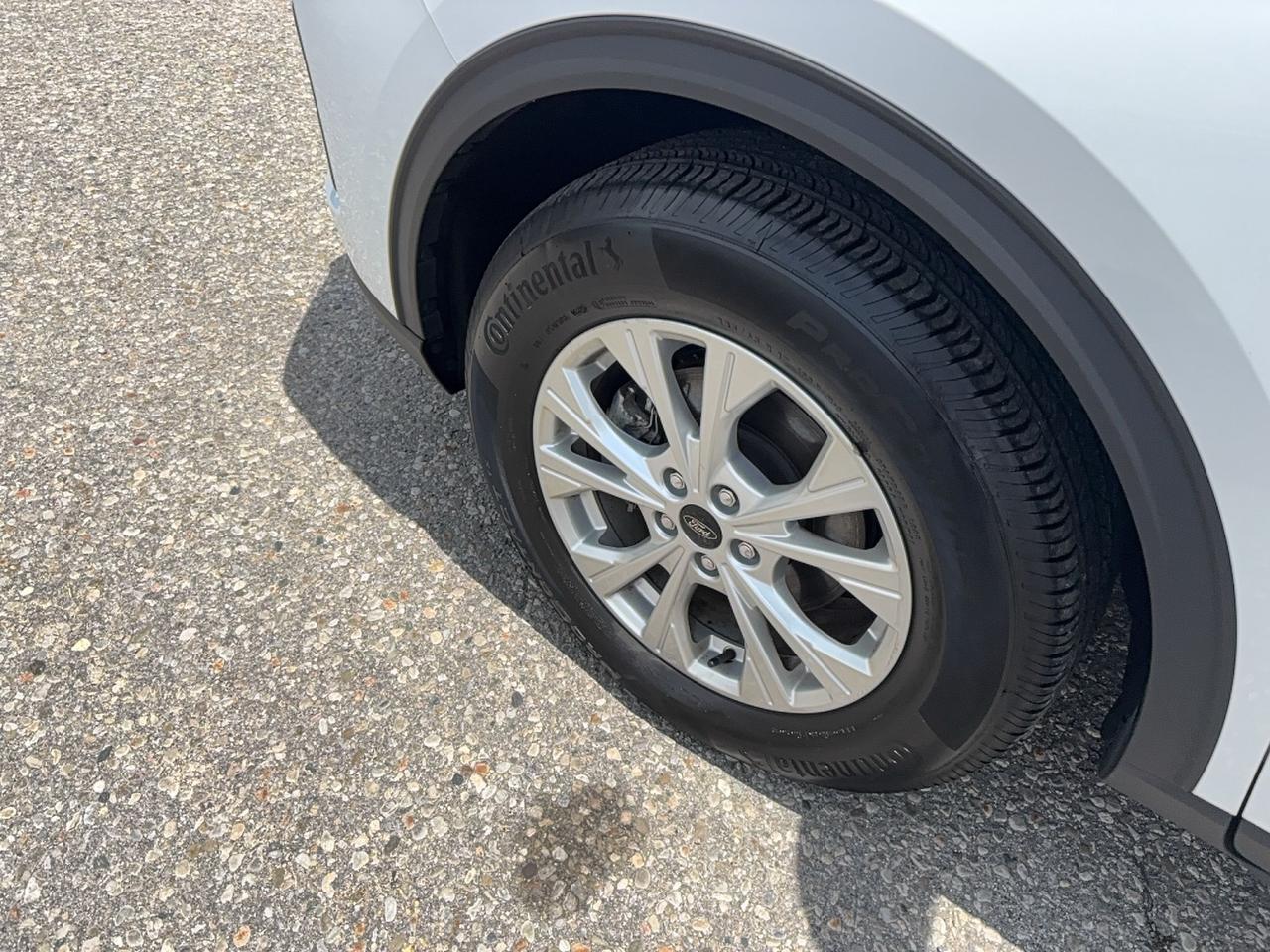 2025 Ford Escape ACTIVE, AWD, PREVIOUS DEMO! CLOTH, HEATED WHEEL! Photo