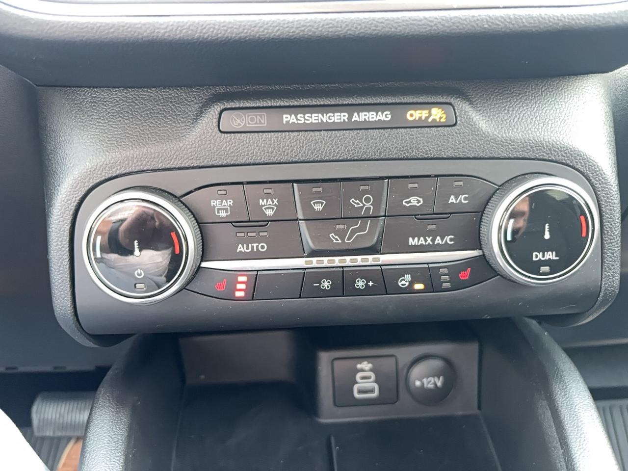 2025 Ford Escape ACTIVE, AWD, PREVIOUS DEMO! CLOTH, HEATED WHEEL! Photo