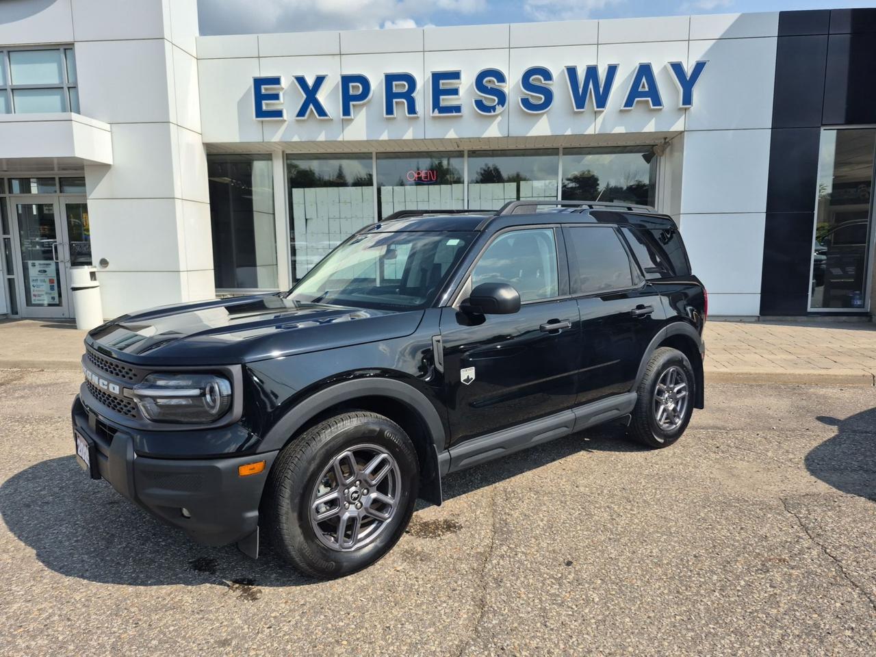 2025 Ford Bronco Sport PREVIOUS DEMO! REMOTE START, REAR CAMERA! Photo0