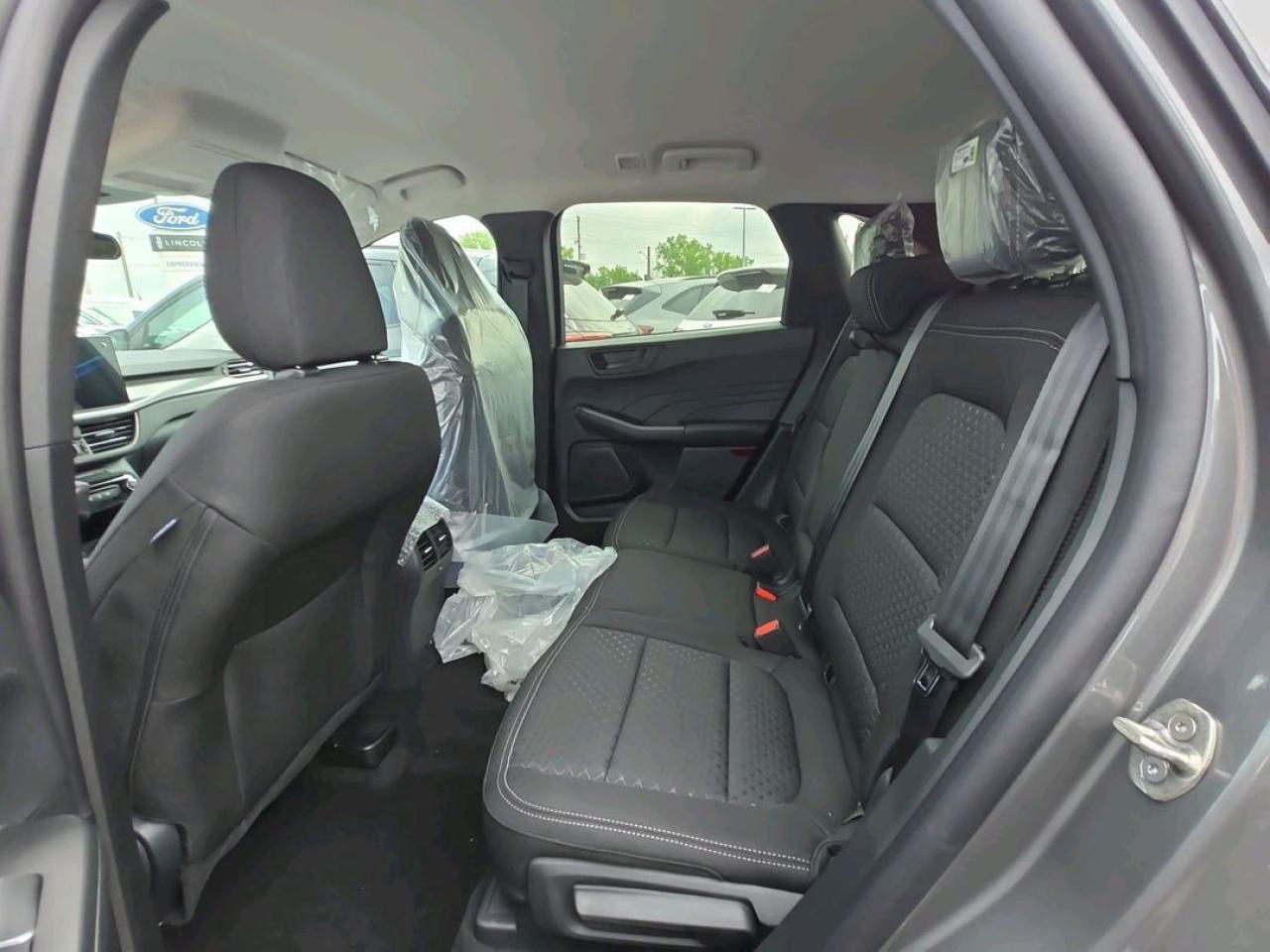 2025 Ford Escape Active Photo4