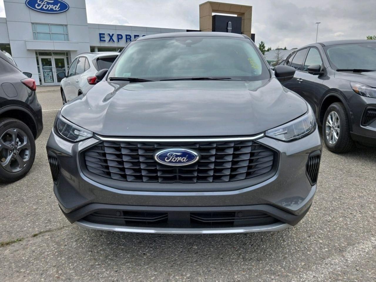 2025 Ford Escape Active Photo