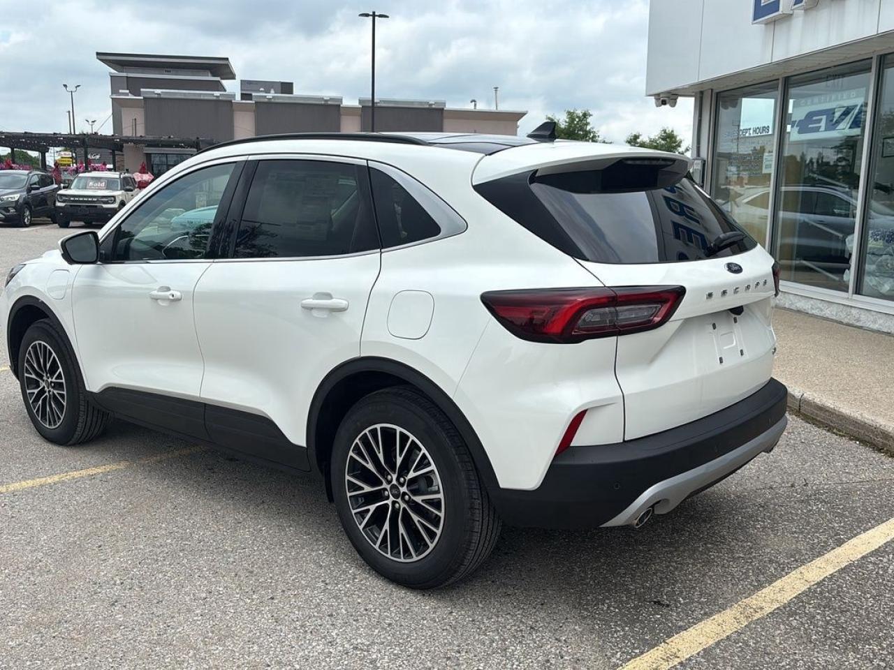2025 Ford Escape PHEV, PREMIUM PKG, PANORAMIC ROOF Photo