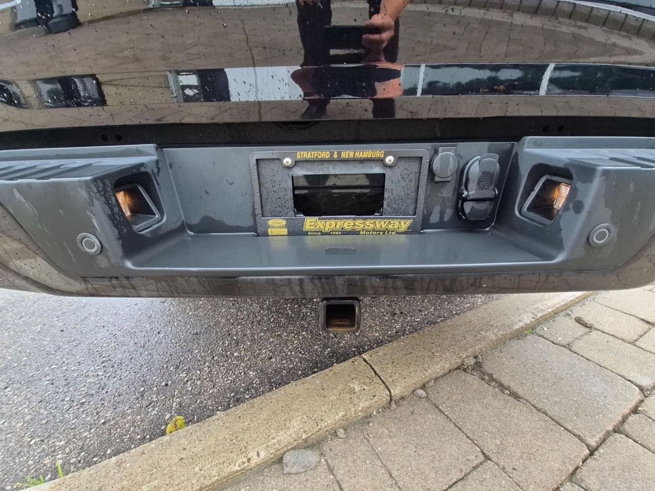 12780521.824525401