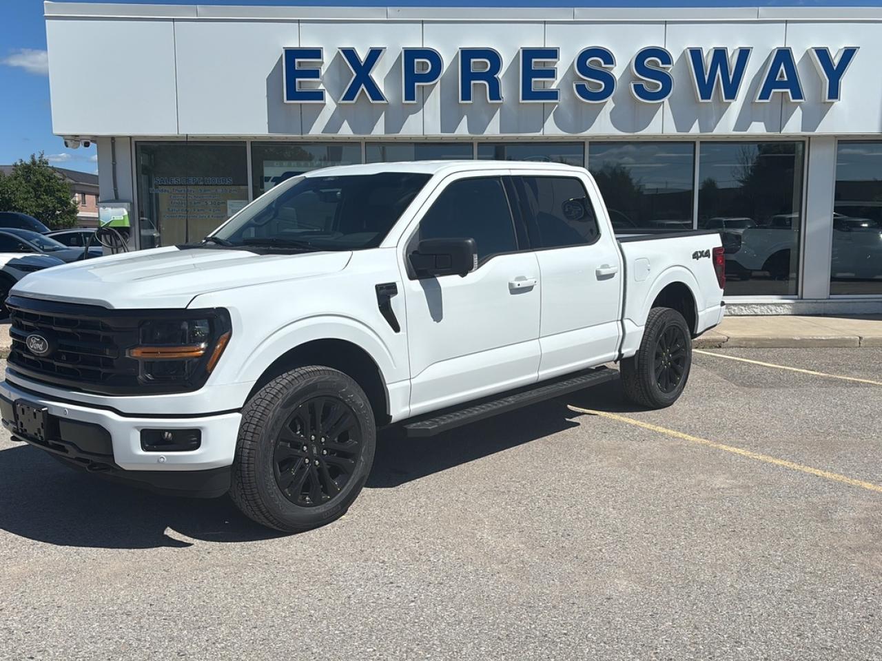 New 2025 Ford F-150 XLT for sale in New Hamburg, ON