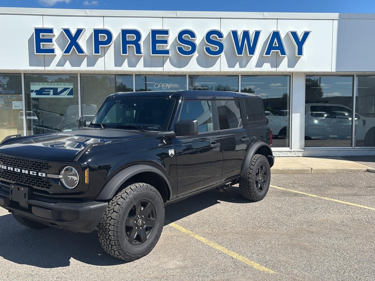 New 2025 Ford Bronco Big Bend for sale in New Hamburg, ON
