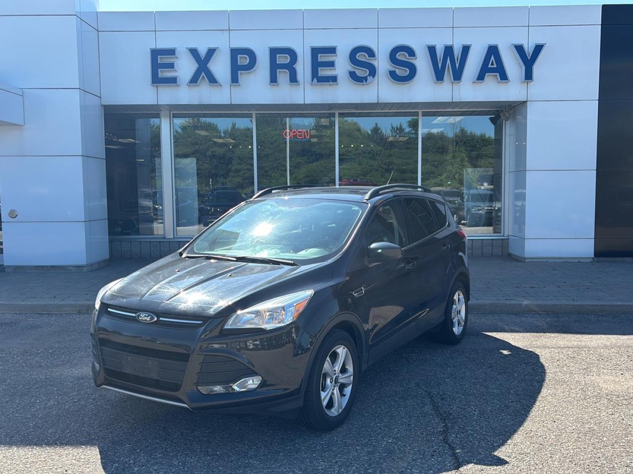 Used 2014 Ford Escape SE for sale in New Hamburg, ON