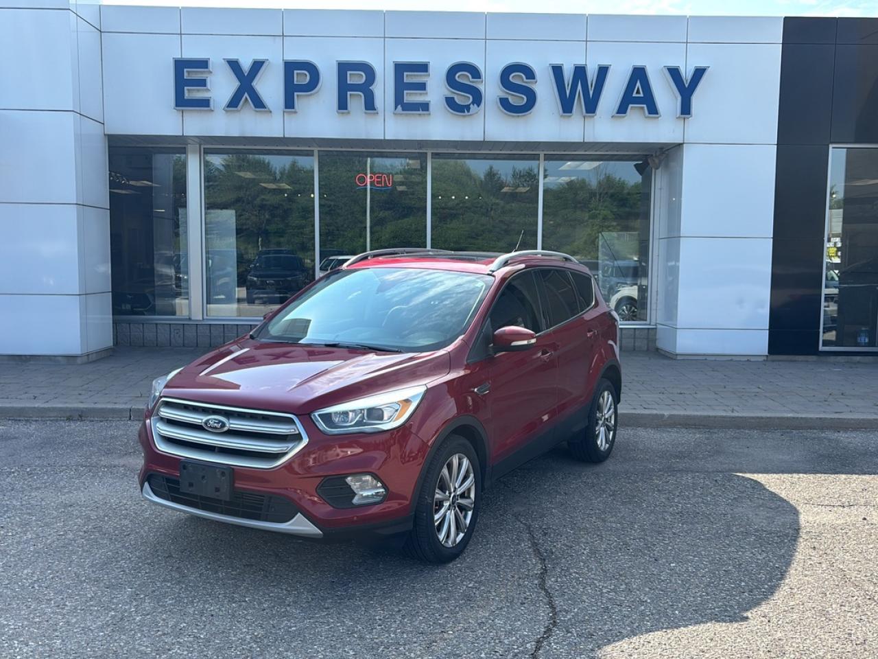 Used 2018 Ford Escape Titanium for sale in New Hamburg, ON