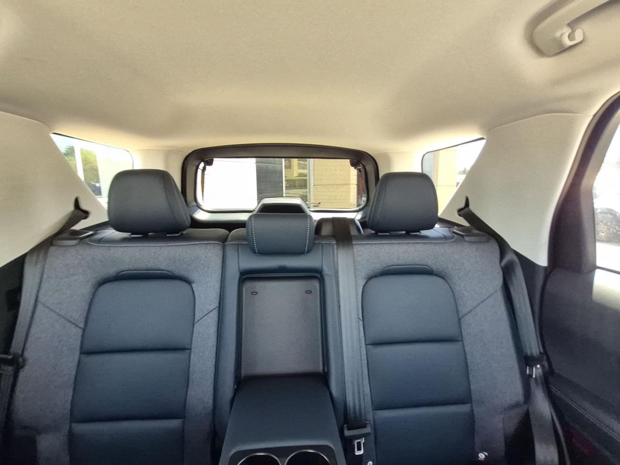 2024 Ford Bronco Sport OUTERBANKS! LEATHER, TECH! MOONROOF! LIKE NEW! Photo