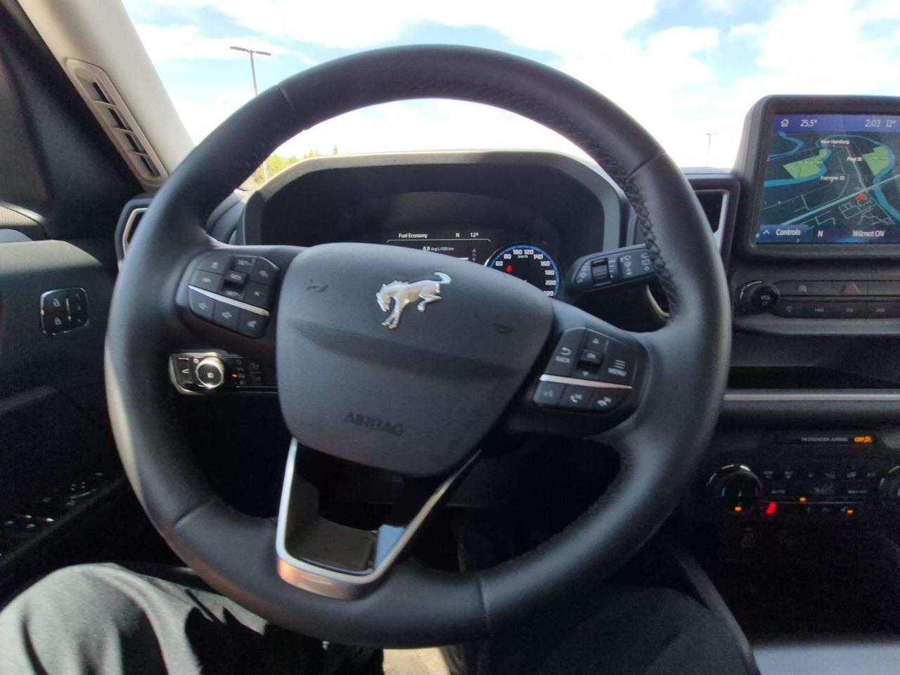 2024 Ford Bronco Sport OUTERBANKS! LEATHER, TECH! MOONROOF! LIKE NEW! Photo