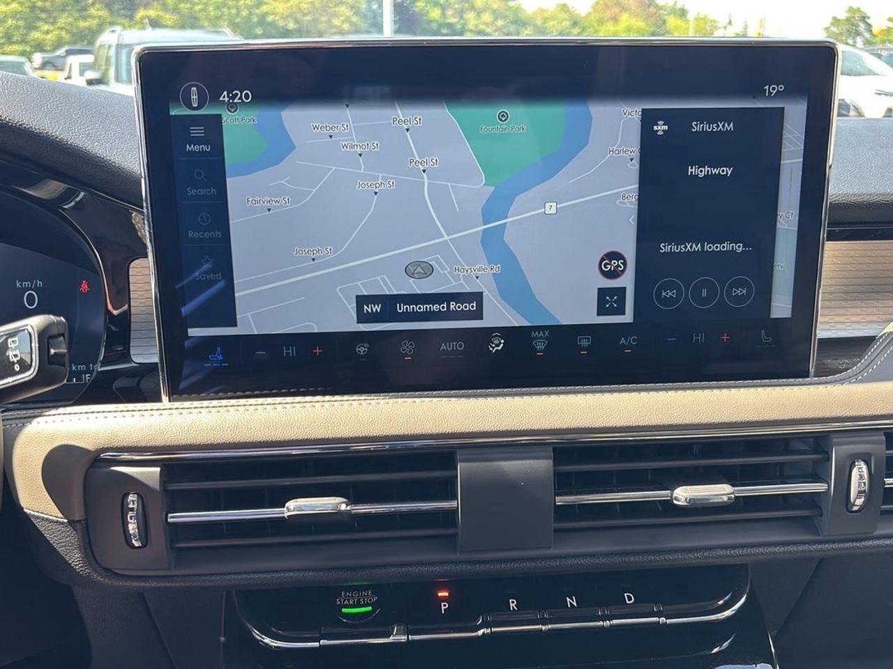 2025 Lincoln Corsair RESERVE, 2L, LEATHER, MOONROOF, JET PACK! 20'S! Photo