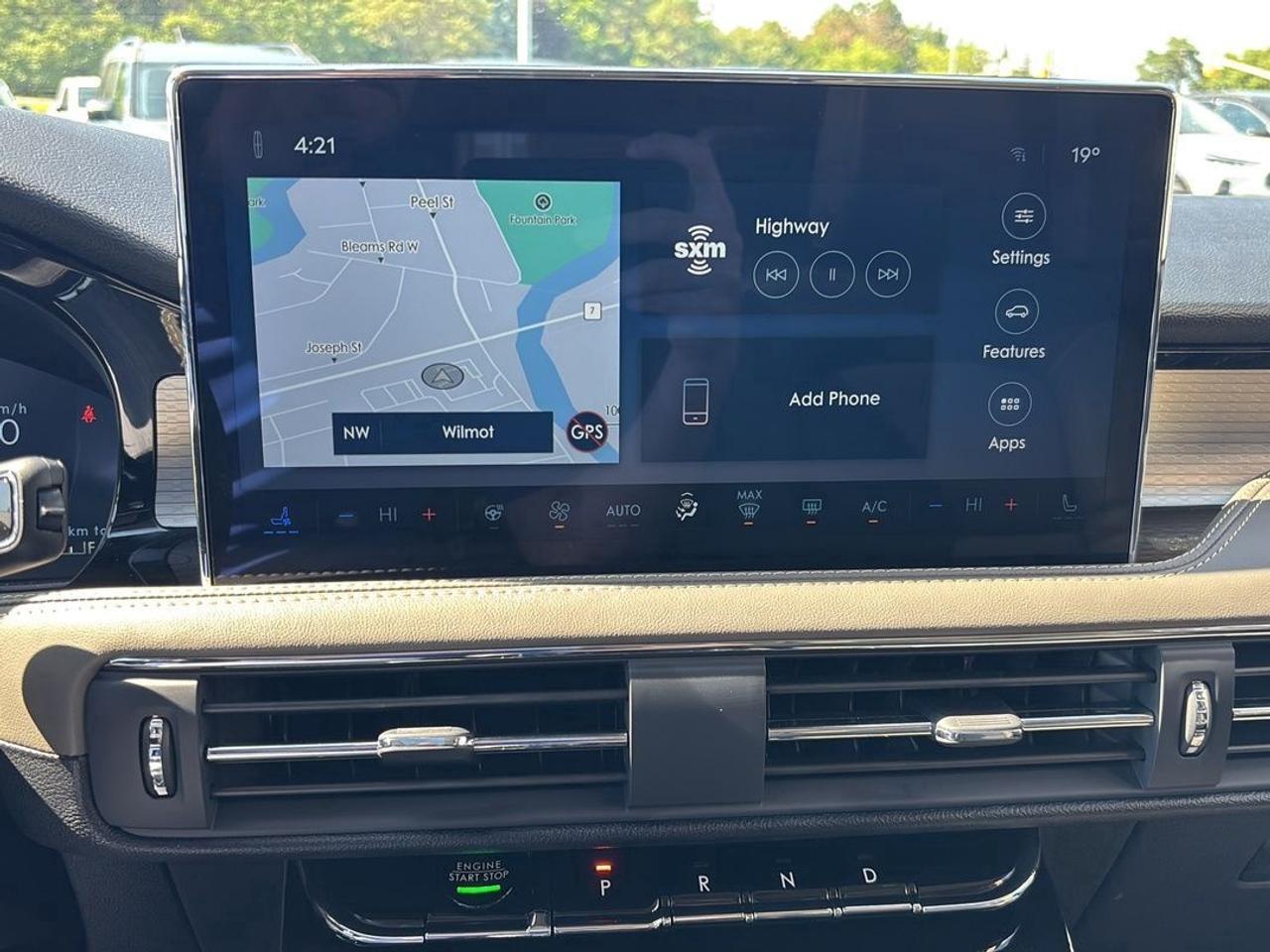 2025 Lincoln Corsair RESERVE, 2L, LEATHER, MOONROOF, JET PACK! 20'S! Photo