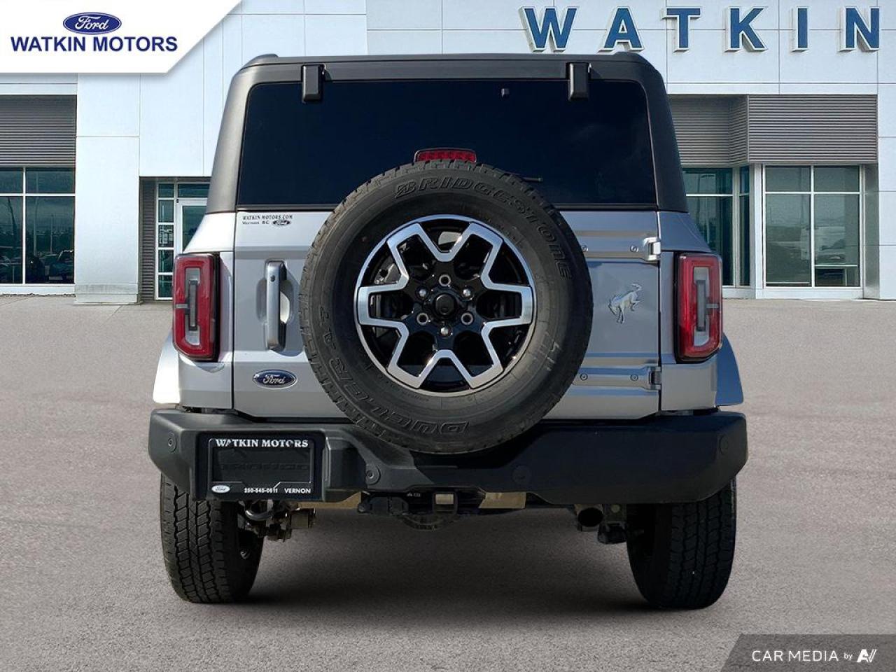 2024 Ford Bronco 4-DOOR 4X4 OUTER BANKS Photo3