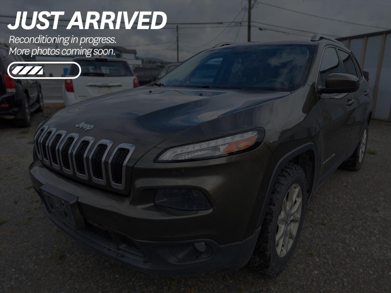 Used 2015 Jeep Cherokee North $114 BI-WEEKLY - SMOKE-FREE, LOCAL TRADE, WELL MAINTAINED for sale in Cranbrook, BC
