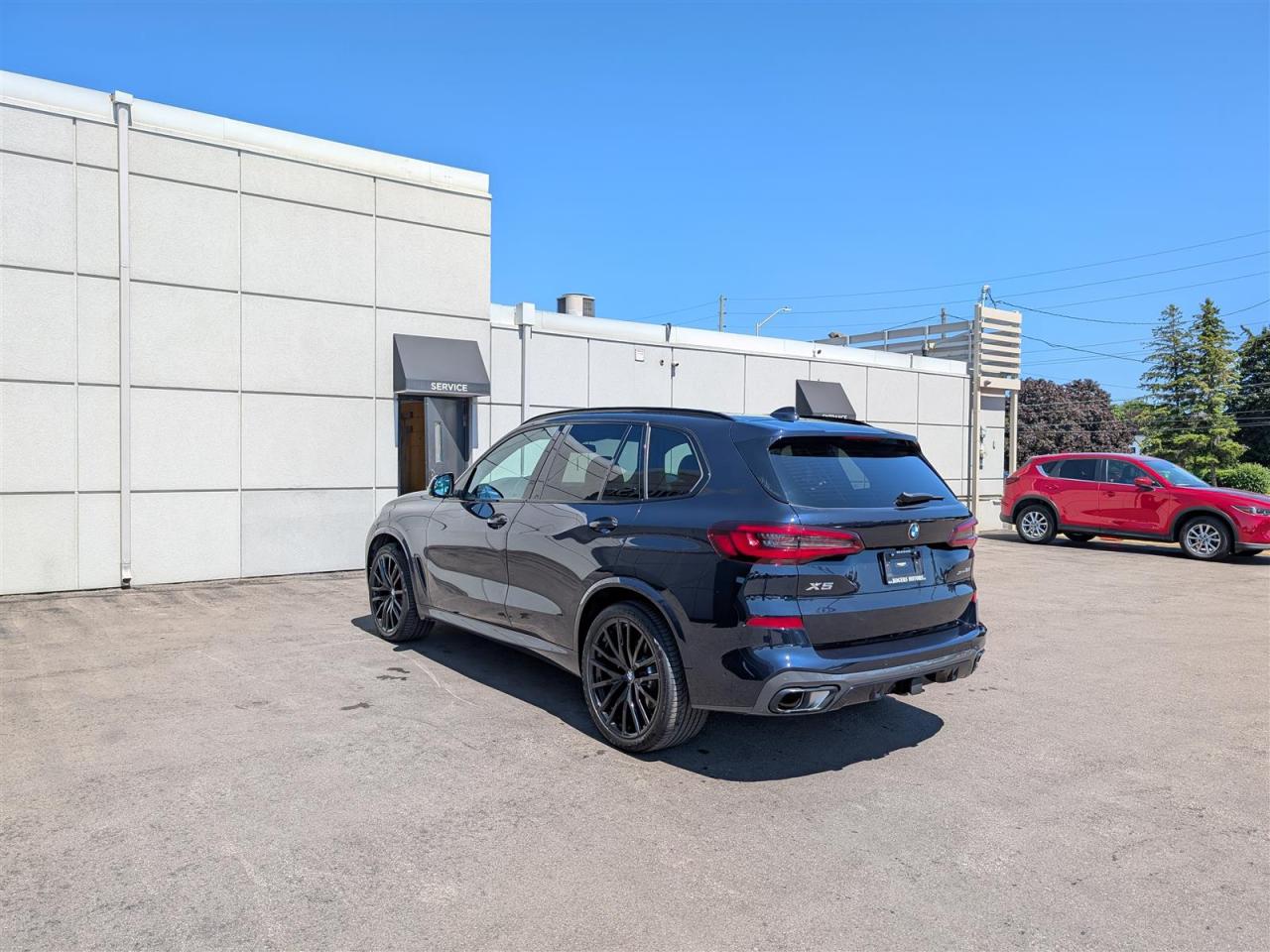 2023 BMW X5 xDrive40i - M PKG - NAVI - PANO ROOF - TECH FEATS