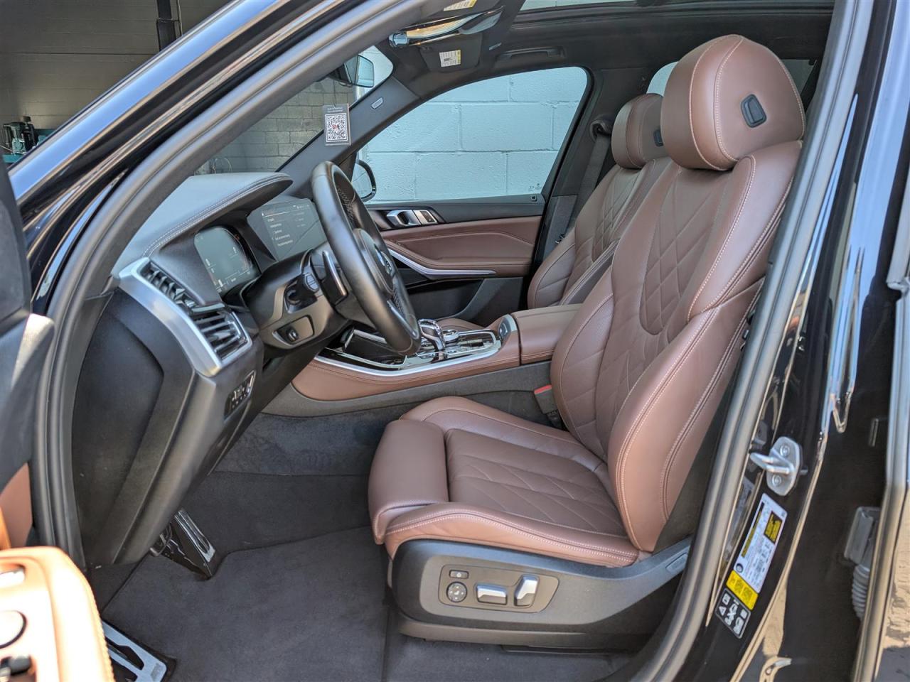 2023 BMW X5 xDrive40i - M PKG - NAVI - PANO ROOF - TECH FEATS