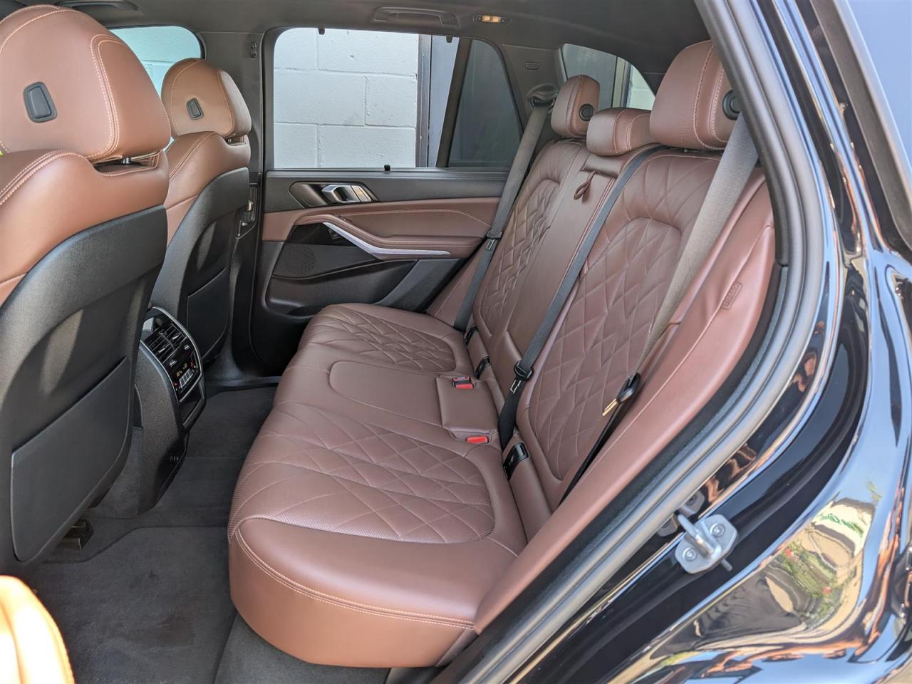 2023 BMW X5 xDrive40i - M PKG - NAVI - PANO ROOF - TECH FEATS