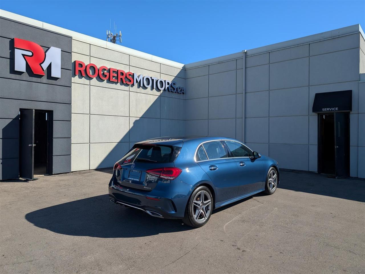 2019 Mercedes-Benz A250 4MATIC - PANO ROOF - NAVI - LEATHER