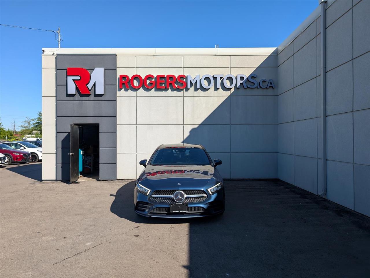2019 Mercedes-Benz A250 4MATIC - PANO ROOF - NAVI - LEATHER