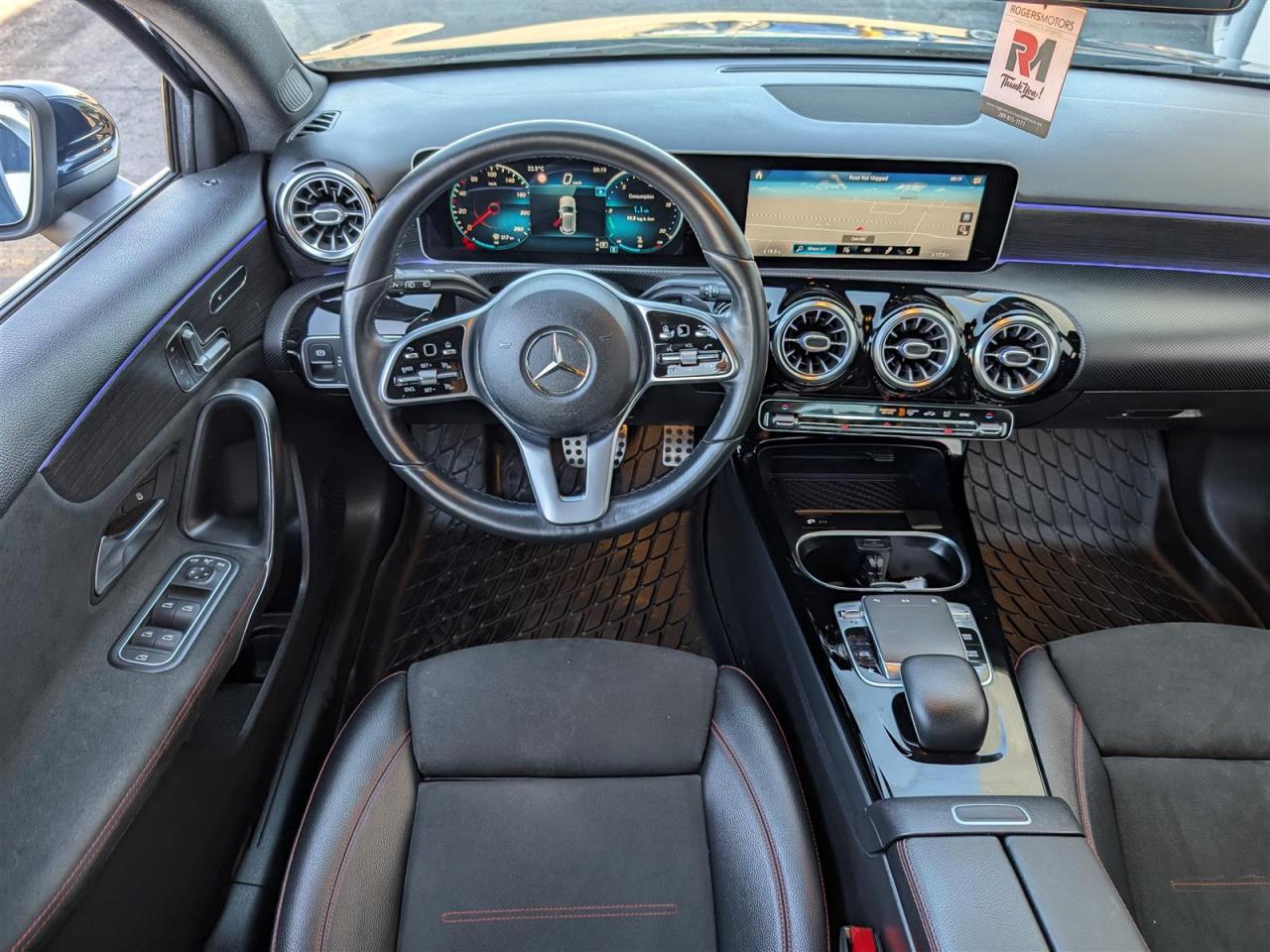 2019 Mercedes-Benz A250 4MATIC - PANO ROOF - NAVI - LEATHER