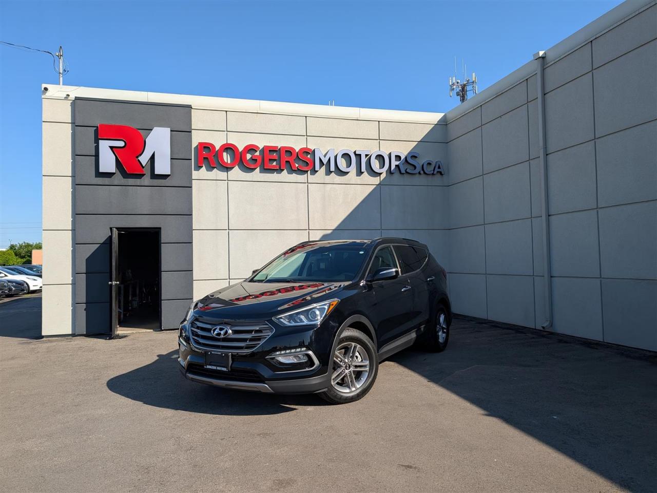 2017 Hyundai Santa Fe Sport LUXURY  AWD - NAVI - PANO ROOF - LEATHER