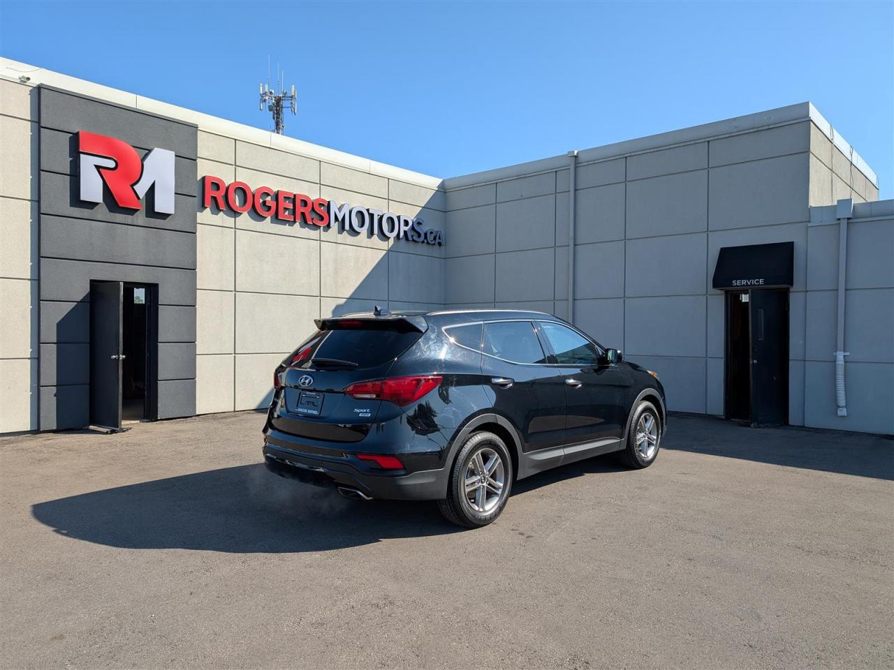 2017 Hyundai Santa Fe Sport LUXURY  AWD - NAVI - PANO ROOF - LEATHER