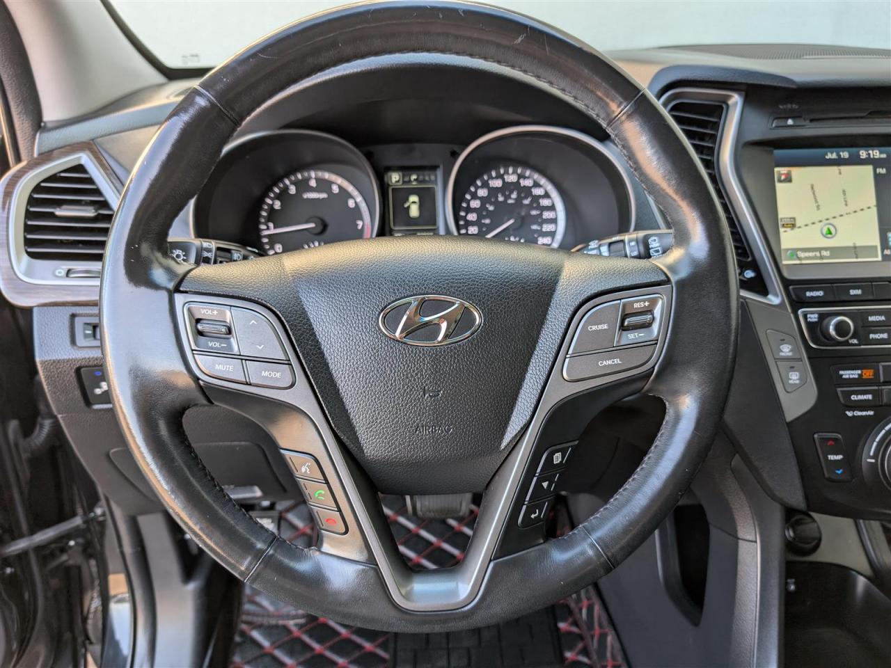 2017 Hyundai Santa Fe Sport LUXURY  AWD - NAVI - PANO ROOF - LEATHER