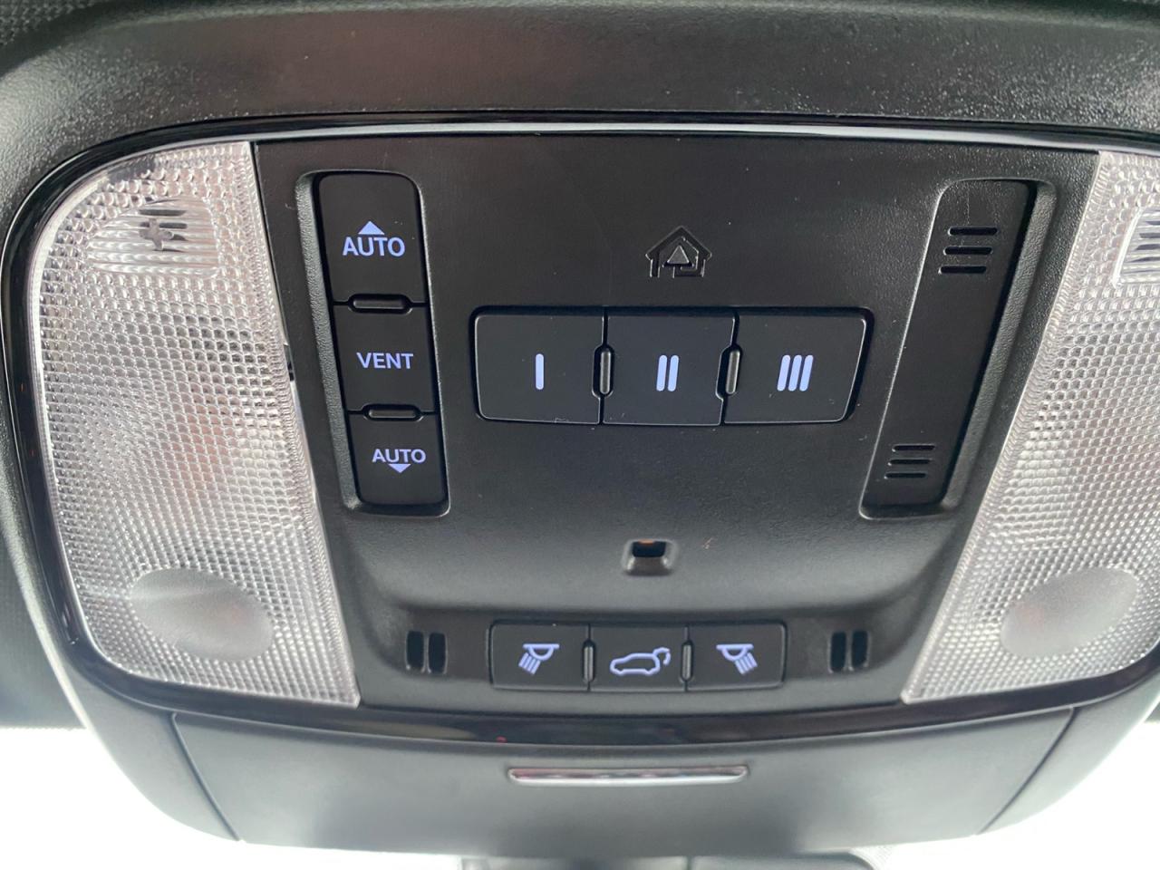 2023 Dodge Durango GT | AWD | Black Top Pkg Photo