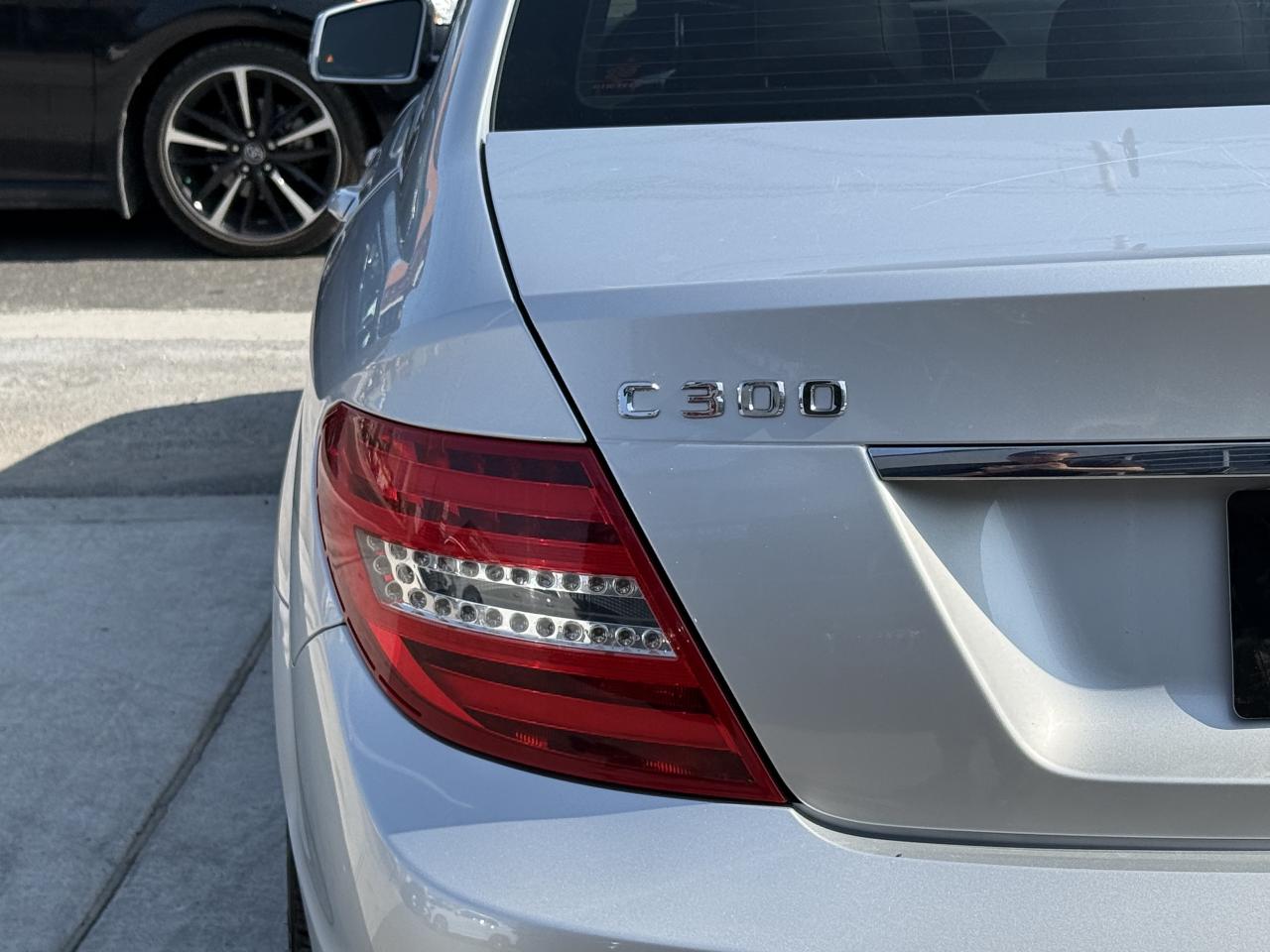 2013 Mercedes-Benz C-Class C300 //AMG SPORT | PANO | NAVI | - Photo #12