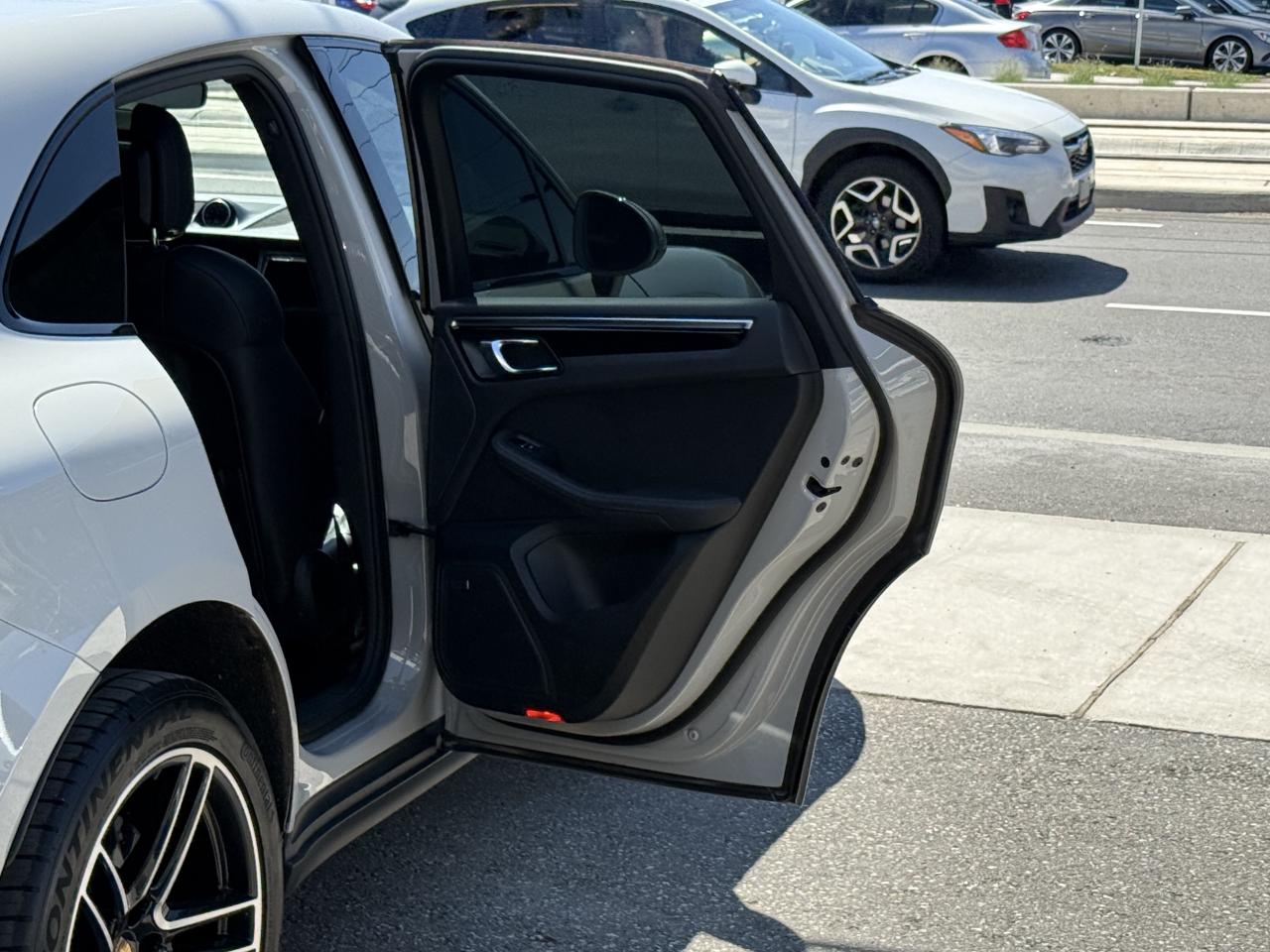 2019 Porsche Macan S | PREMIUM | BOSE | LIKE NEW | - Photo #33