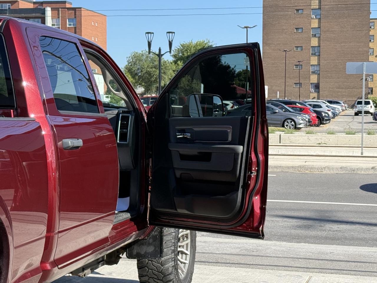 2016 RAM 2500 4 INCH BILSTEIN LIFT | RIMS | LIKE NEW - Photo #28