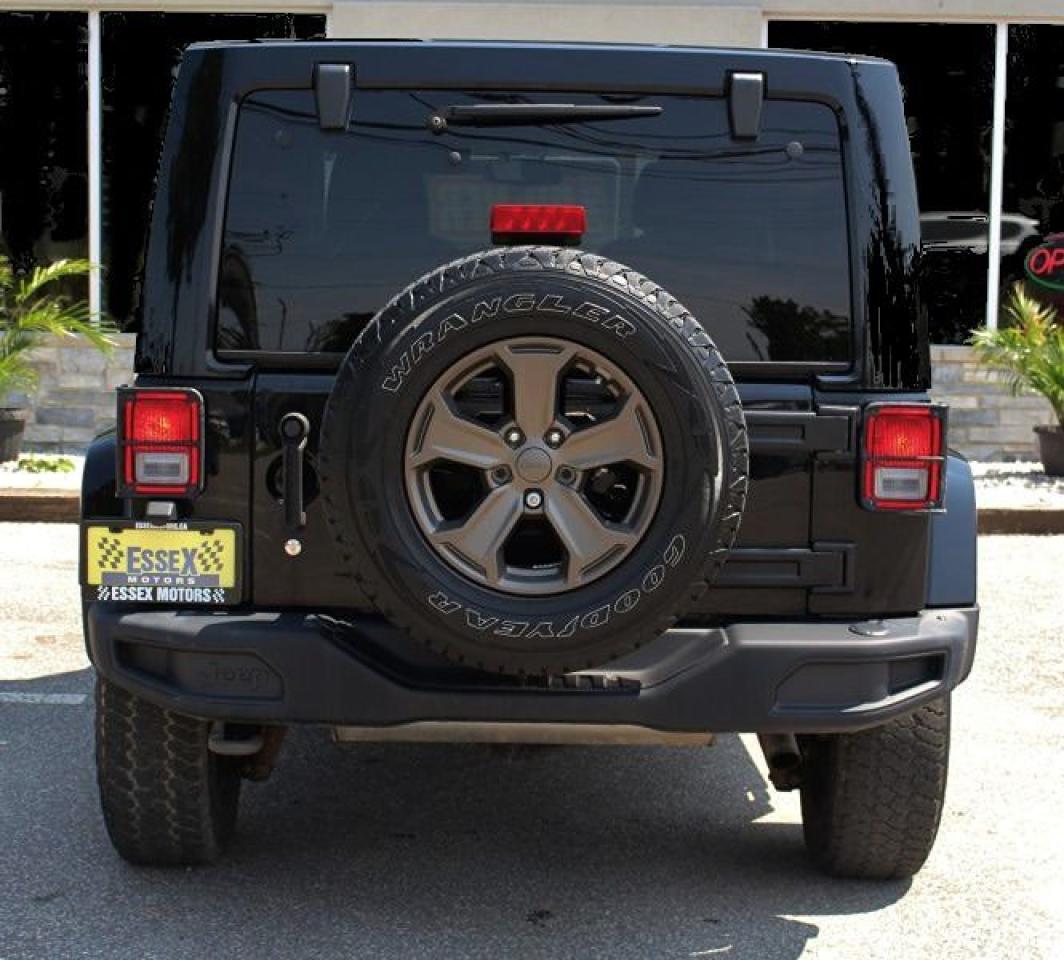 2018 Jeep Wrangler Golden Eagle*Low Ks**4x4*Bluetooth*Two Tops - Photo #6
