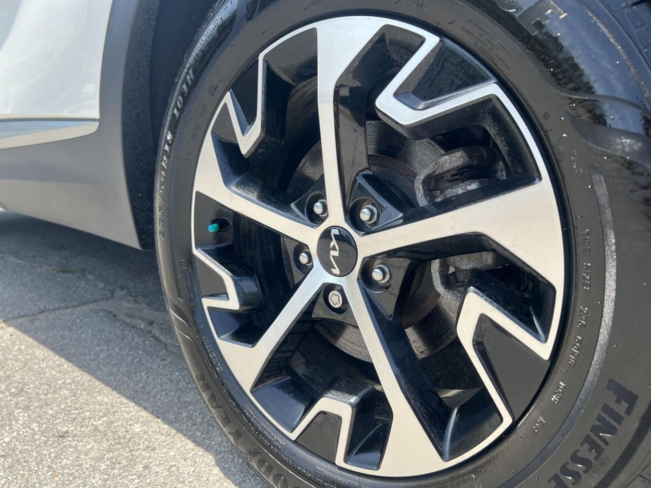 2024 Kia Sportage EX AWD - Photo #31