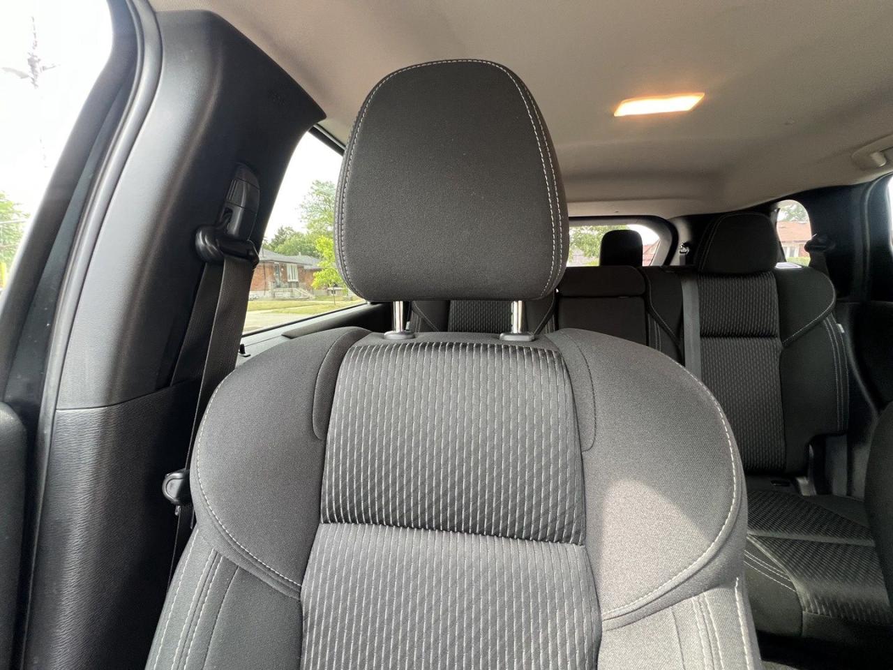 2022 Mitsubishi Outlander ES 4WD - Photo #23