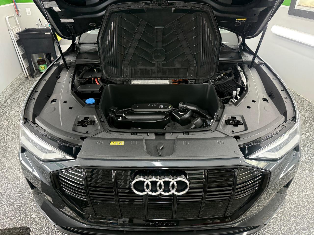 2021 Audi E-Tron Technik - Photo #18