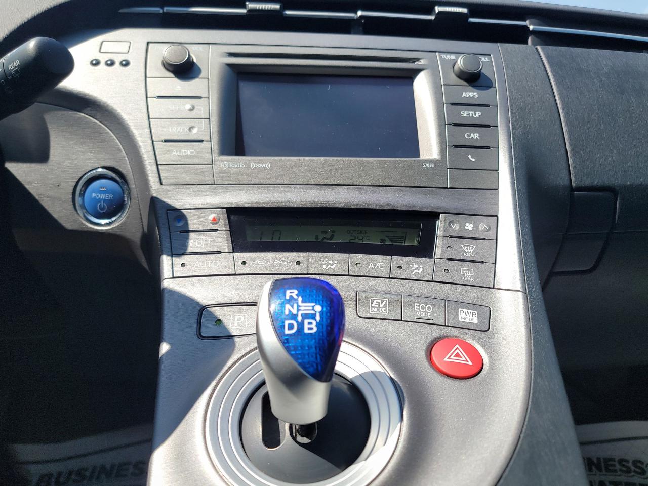2015 Toyota Prius CLEAN | LOW KMS | LEATHER SEATS - Photo #16