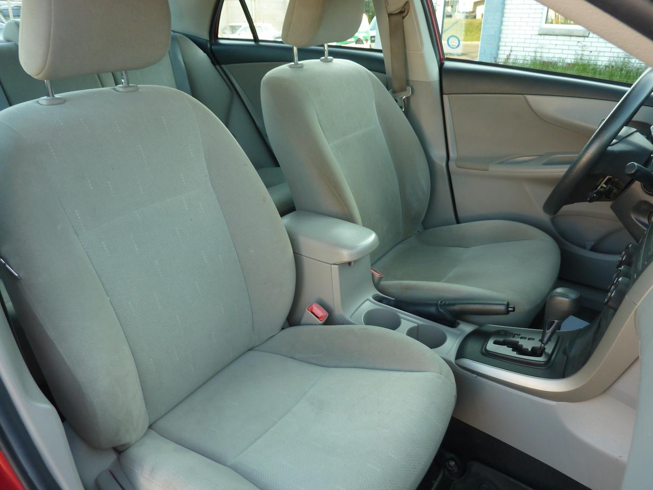 2011 Toyota Corolla Base - Photo #14