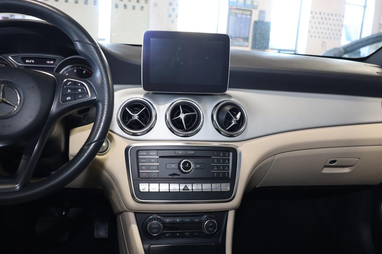 2018 Mercedes-Benz GLA GLA250 4MATIC - AMG-PKG|PANOROOF|CAMERA|BLINDSPOT - Photo #14