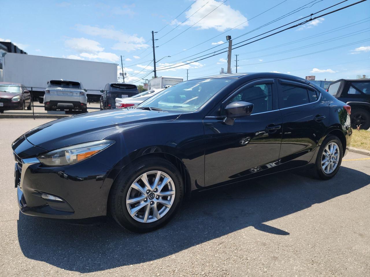 2017 Mazda MAZDA3 SE | LEATHER SEATS - Photo #8