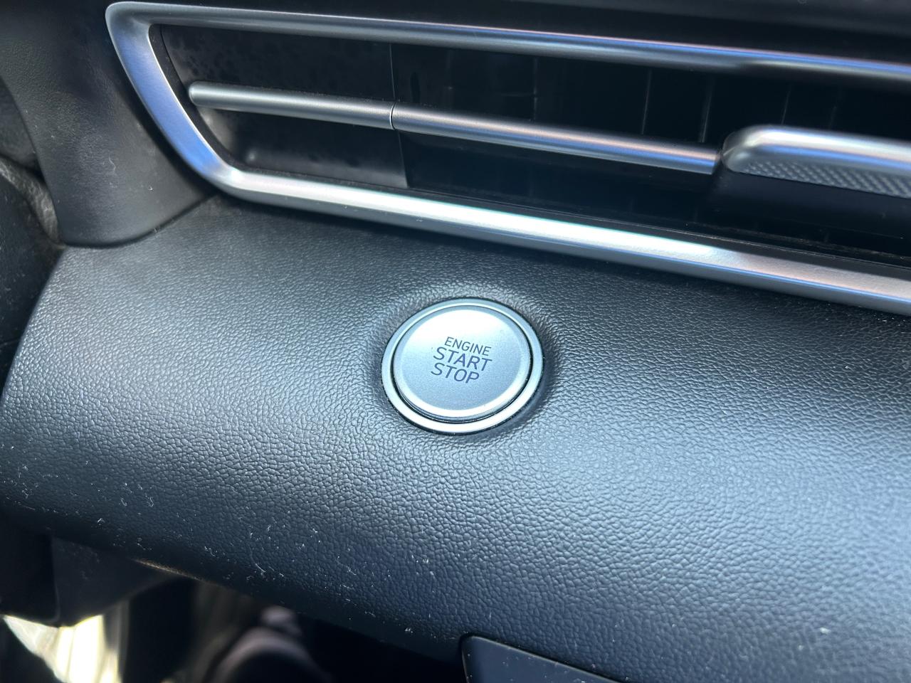 2021 Hyundai Elantra Preferred - Photo #17