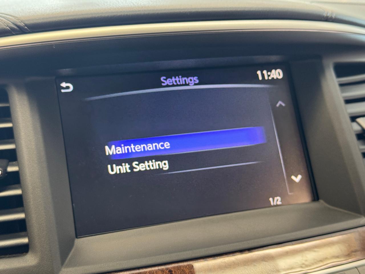 2017 Infiniti QX60 AWD 7 Passenger+Roof+GPS+New Tires+CLEAN CARFAX Photo102