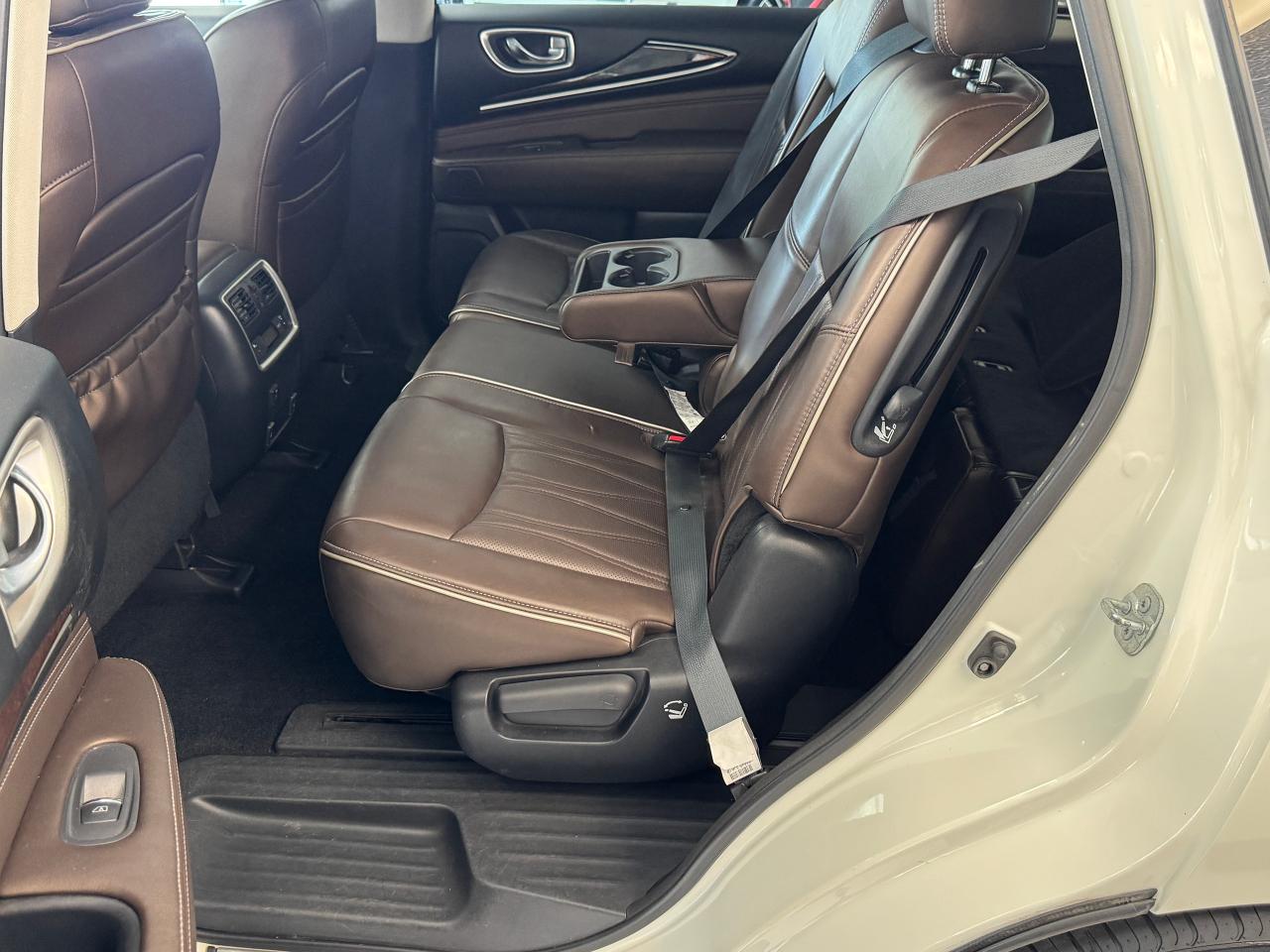 2017 Infiniti QX60 AWD 7 Passenger+Roof+GPS+New Tires+CLEAN CARFAX - Photo #25