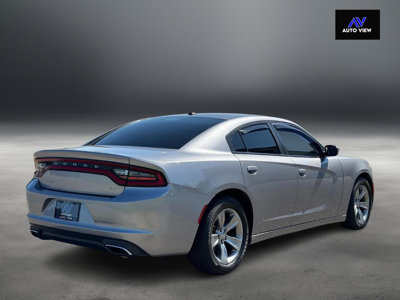 2016 Dodge Charger SXT **DEALER SERVICED**CLEAN CARFAX** - Photo #5