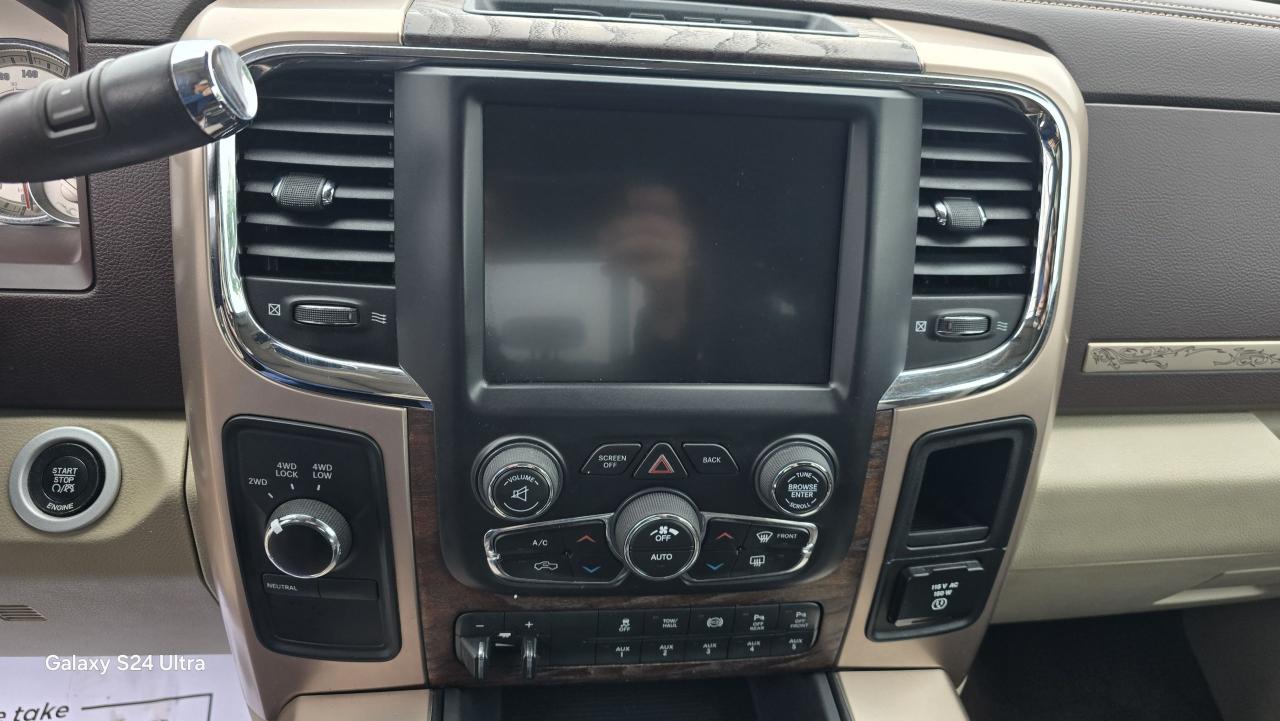2016 RAM 3500 4WD Crew Cab 149" Longhorn - Photo #23