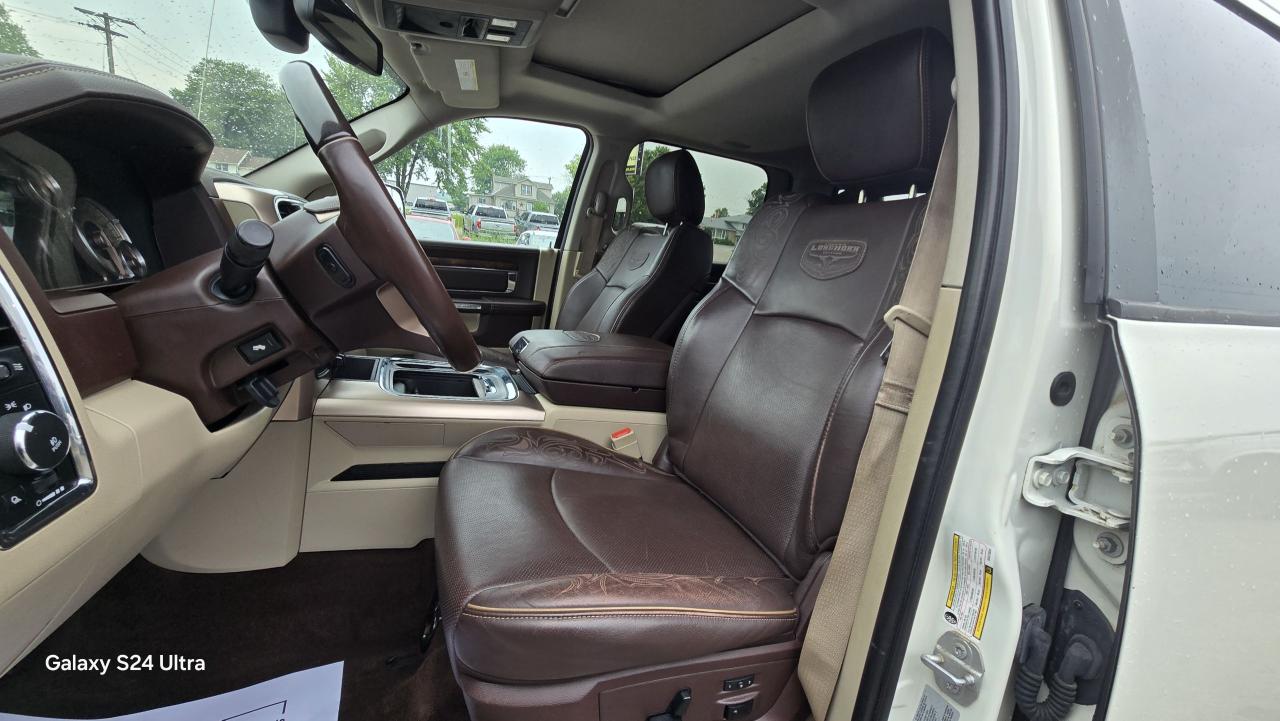 2016 RAM 3500 4WD Crew Cab 149" Longhorn - Photo #21